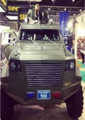 promotional-models-excel-military-show-staff